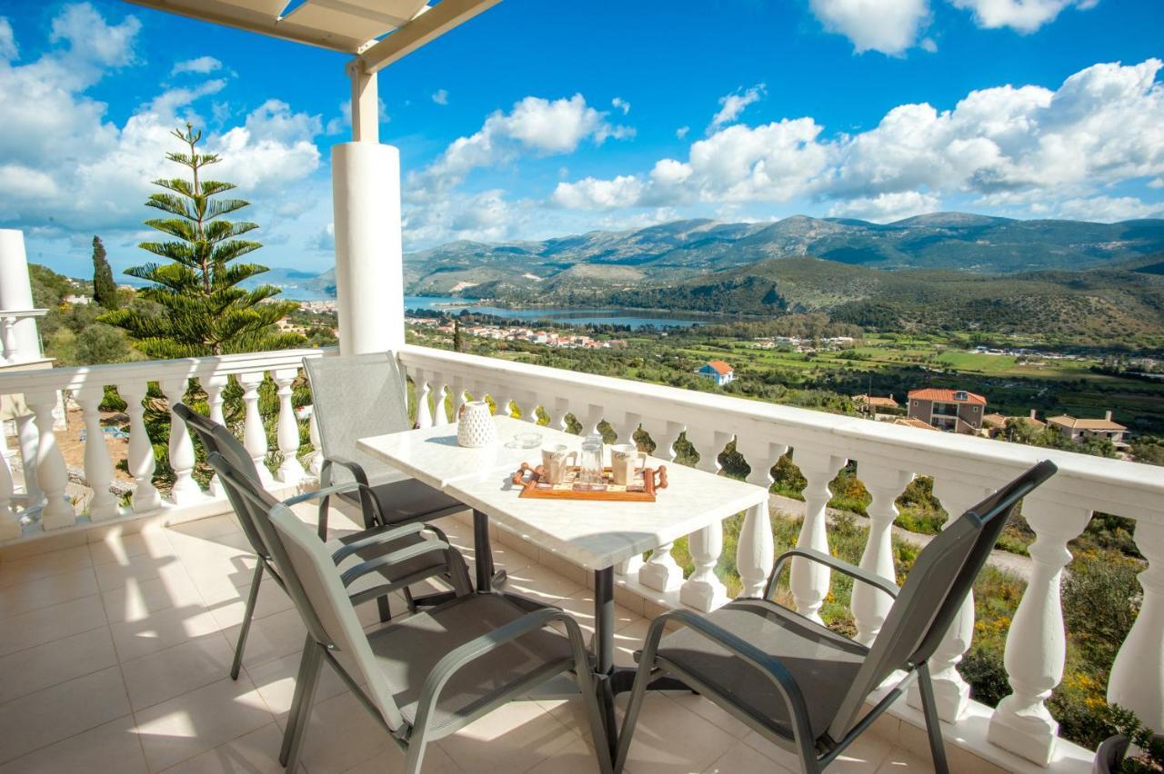 Nikos Apartments Spacious And Panoramic Argostoli  Exterior photo